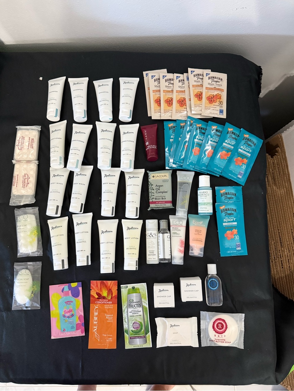 Assorted 50+ Travel Size’s Soaps, Shampoos, Lotions, Conditioners, etc.